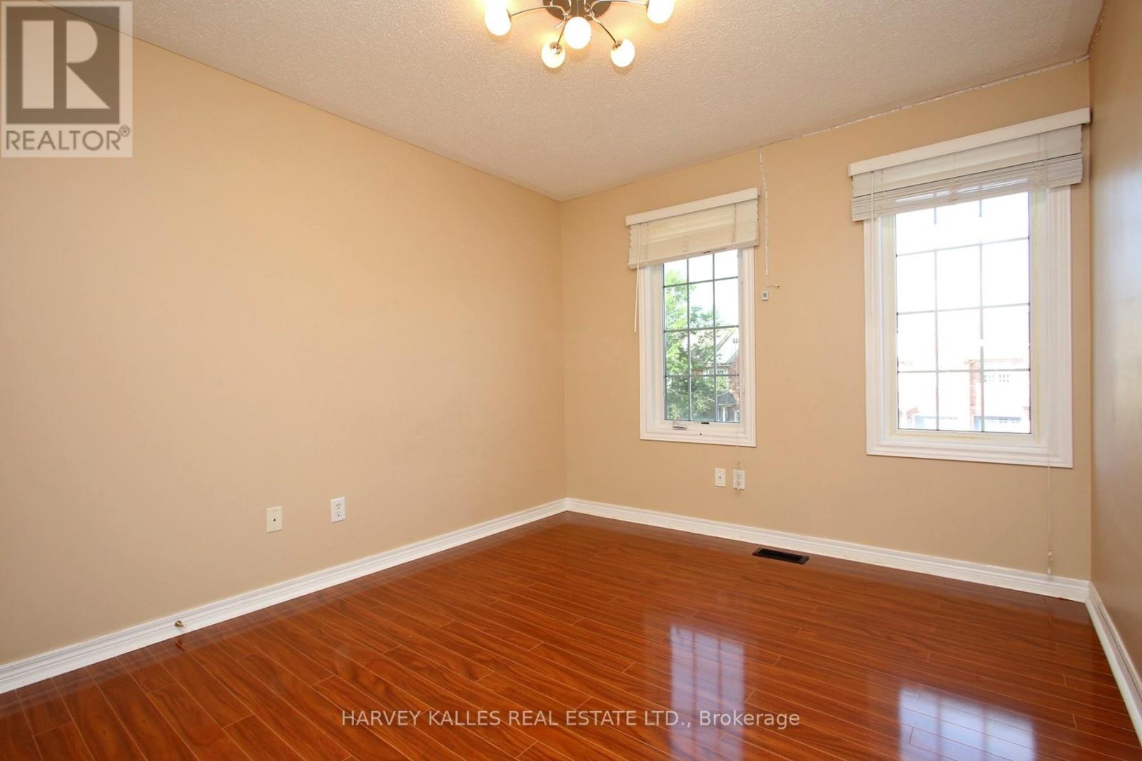 71 Mcnally Way, Aurora, Ontario L4G 7V2 - Photo 19 - N13511226