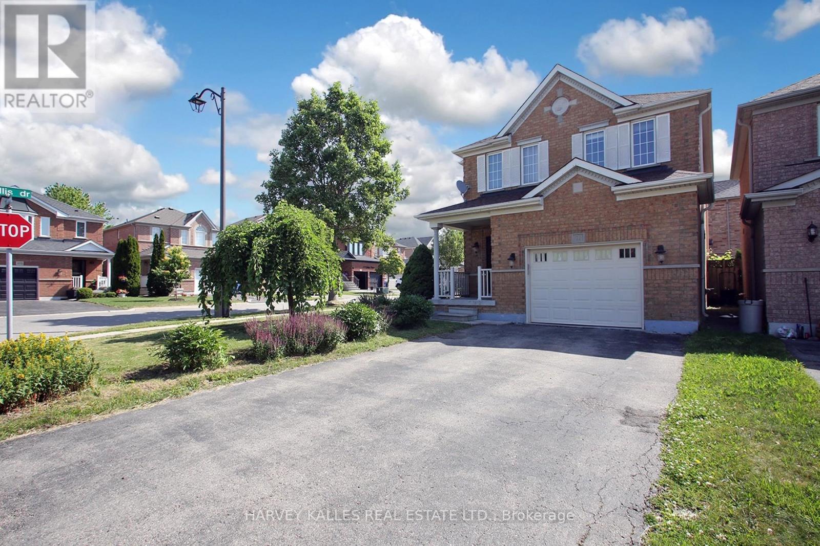 71 Mcnally Way, Aurora, Ontario L4G 7V2 - Photo 2 - N13511226