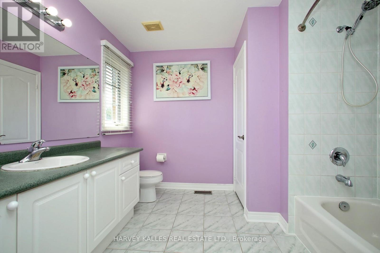 71 Mcnally Way, Aurora, Ontario L4G 7V2 - Photo 21 - N13511226