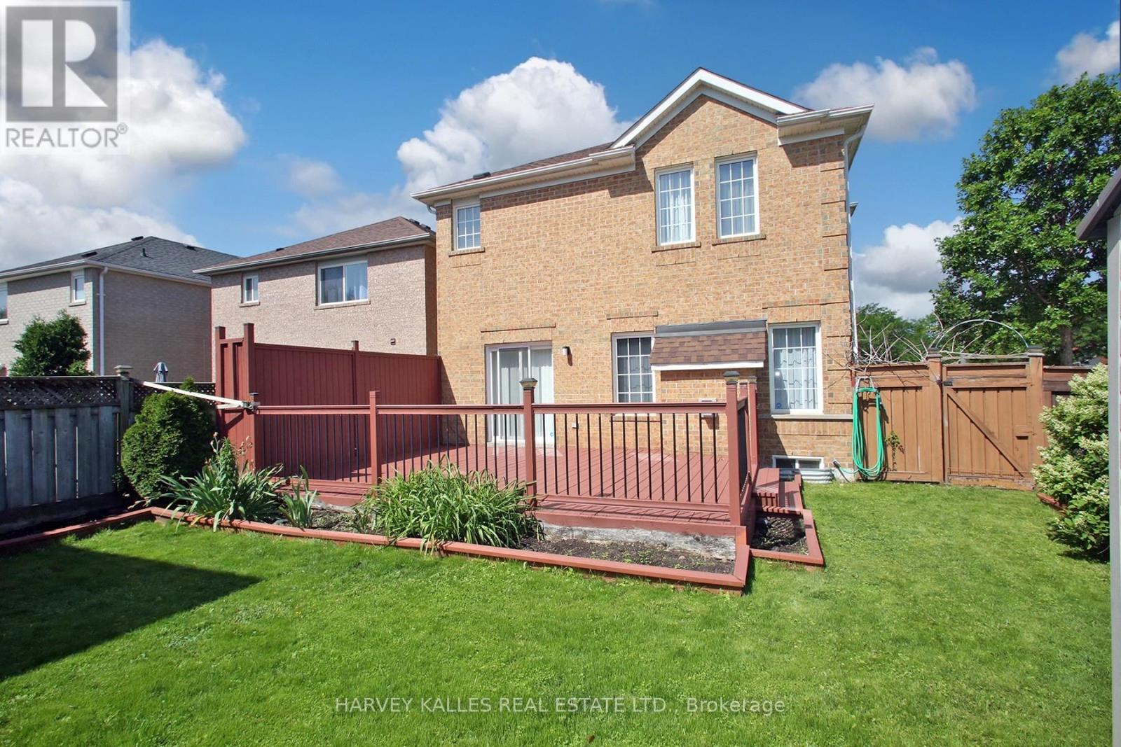 71 Mcnally Way, Aurora, Ontario L4G 7V2 - Photo 34 - N13511226