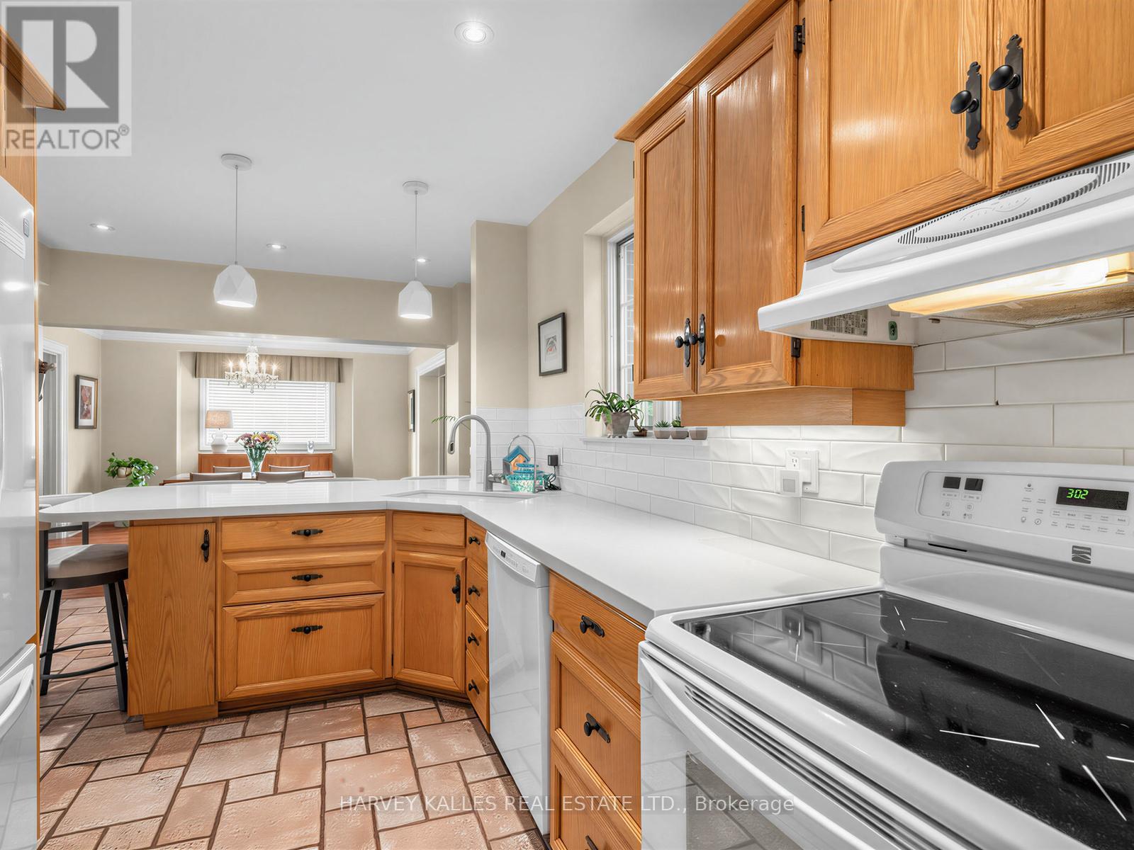 287 St. Leonard's Avenue, Toronto, Ontario M4N 1K9 - Photo 16 - C13513792