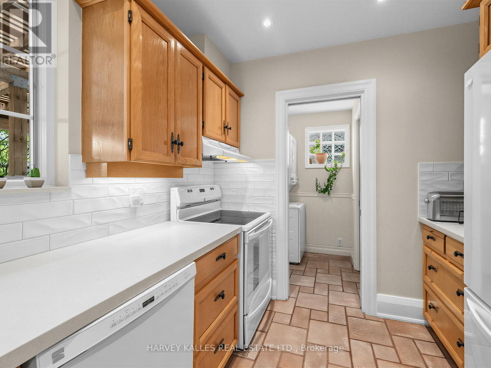 287 St. Leonard's Avenue, Toronto, Ontario M4N 1K9 - Photo 17 - C13513792