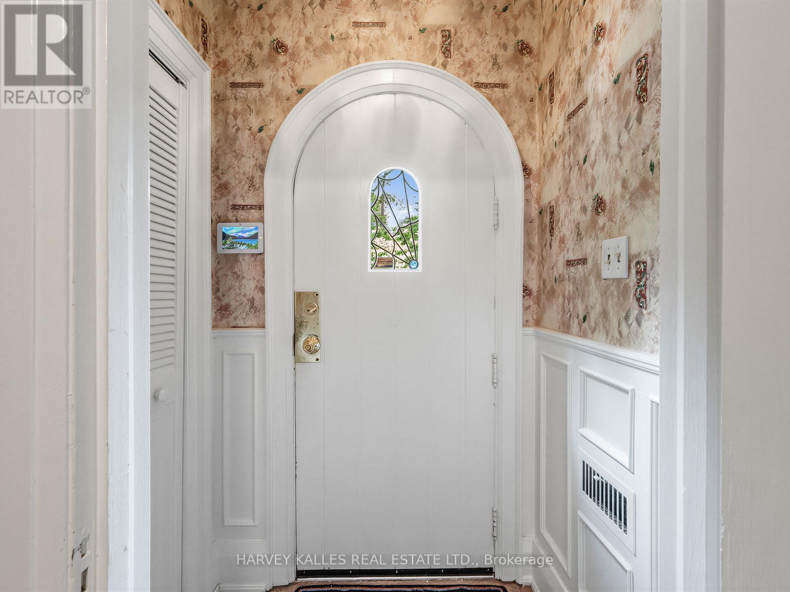 287 St. Leonard's Avenue, Toronto, Ontario M4N 1K9 - Photo 4 - C13513792