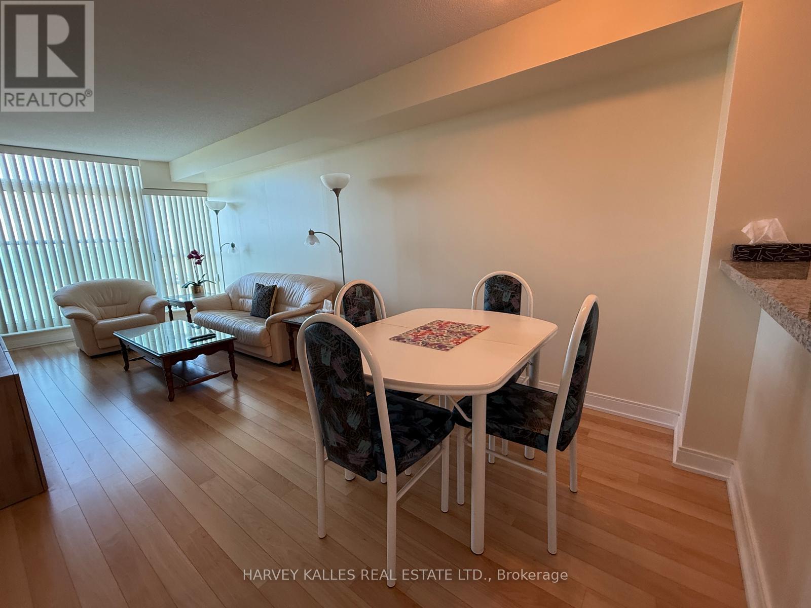 1915 - 238 Bonis Avenue, Toronto, Ontario M1T 3W7 - Photo 4 - E13517606
