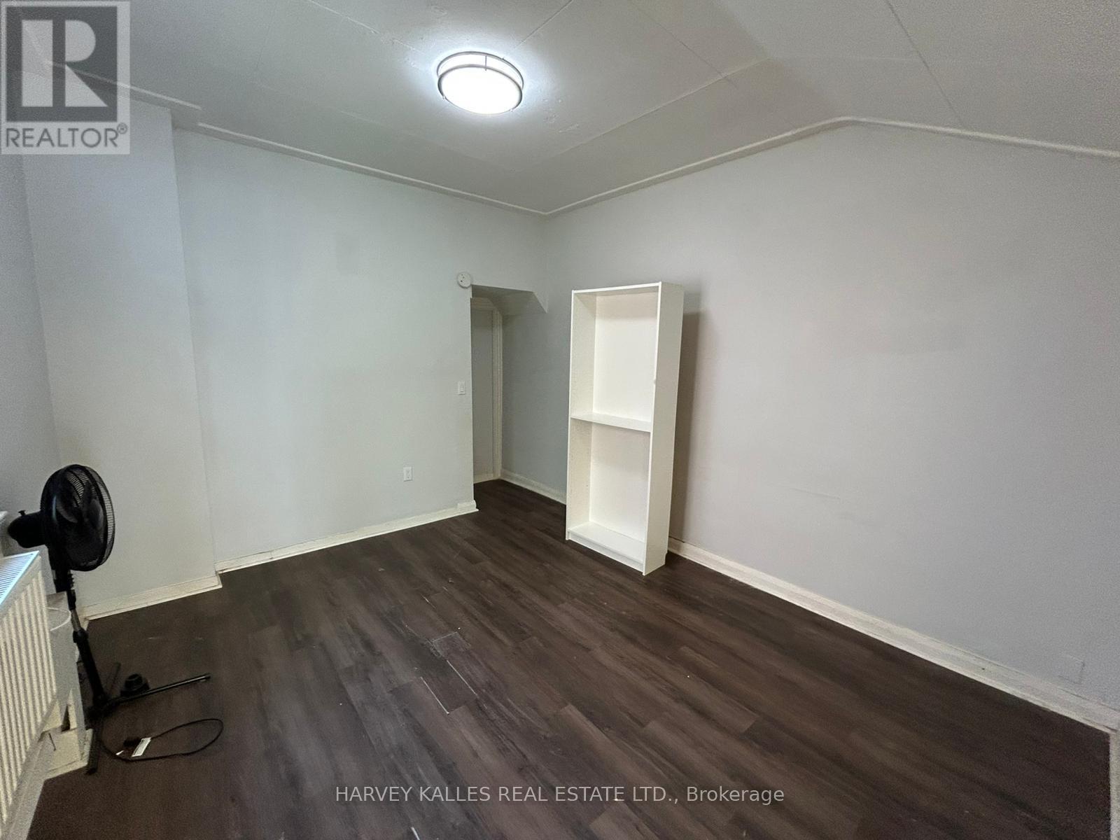 3 - 1098 Bathurst Street, Toronto, Ontario M5R 3G9 - Photo 2 - C13522836