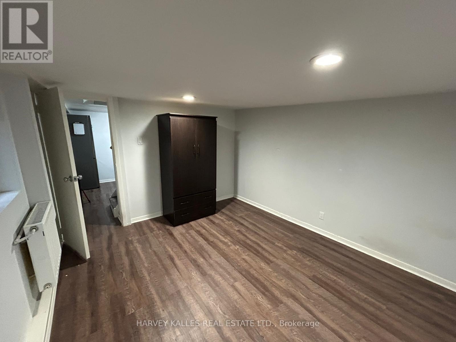 3 - 1098 Bathurst Street, Toronto, Ontario M5R 3G9 - Photo 3 - C13522836