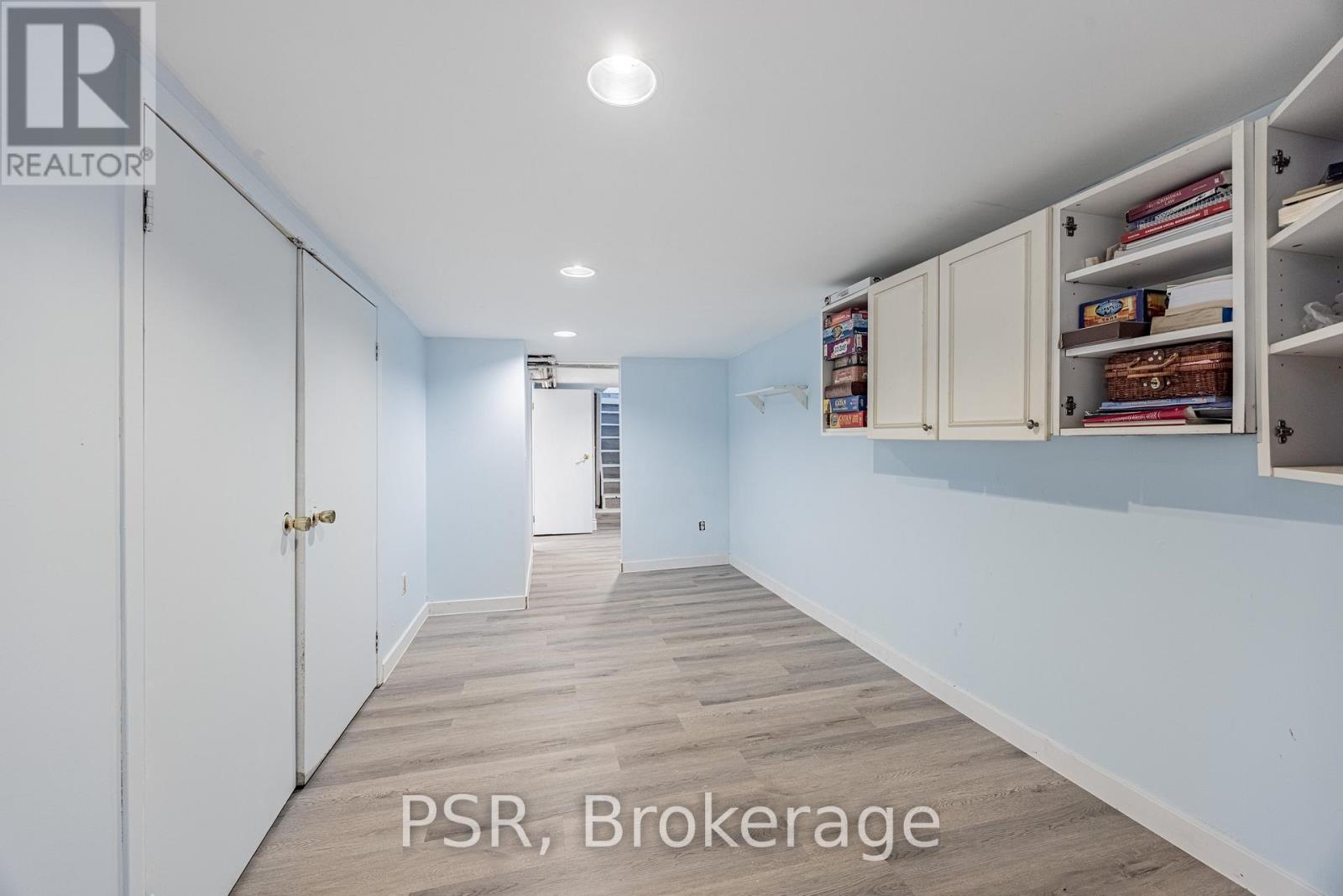 285 Robina Avenue, Toronto, Ontario M6C 3Y9 - Photo 11 - C13522924