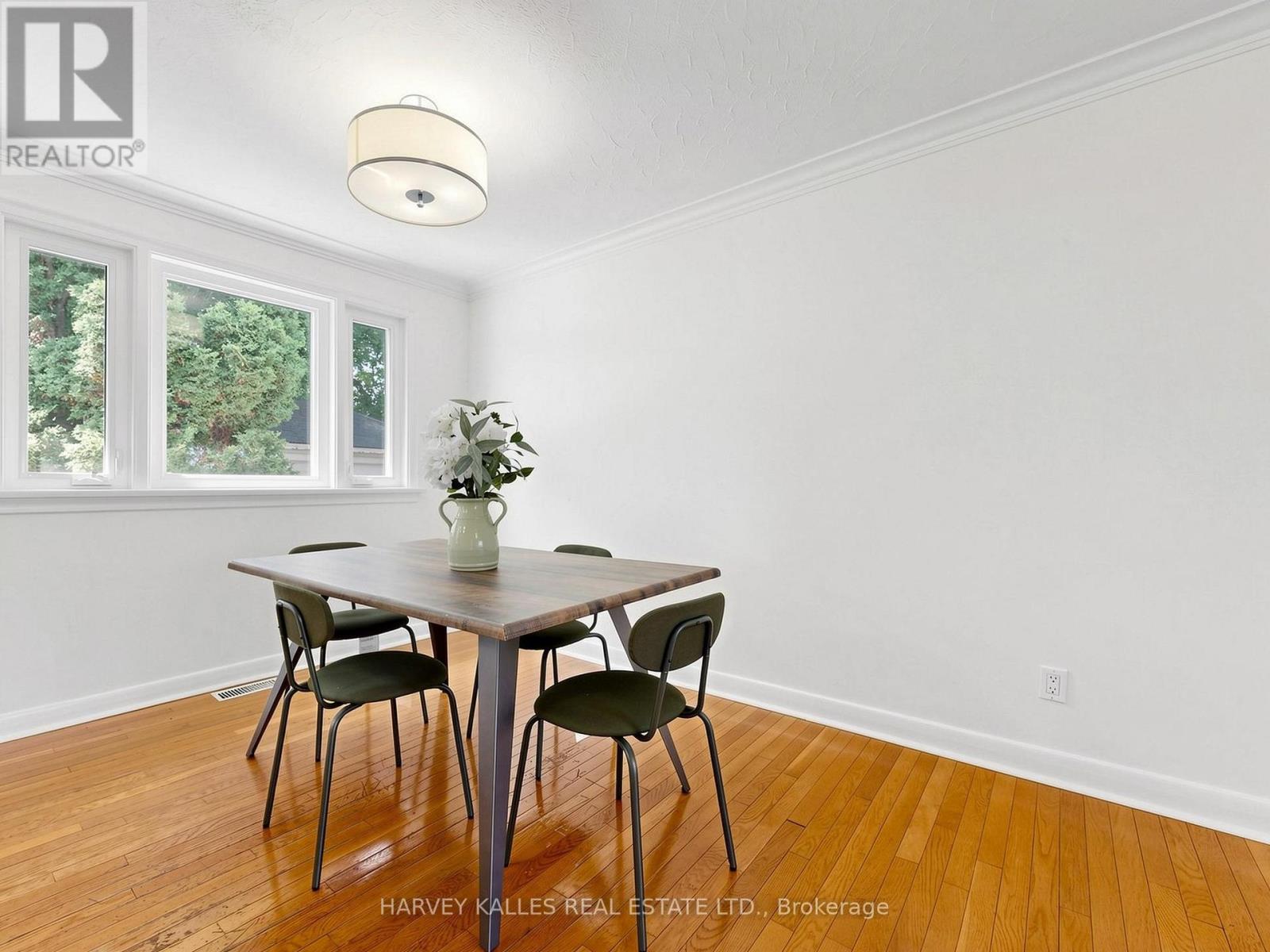 87 Combe Avenue, Toronto, Ontario M3H 4J6 - Photo 10 - C13523354