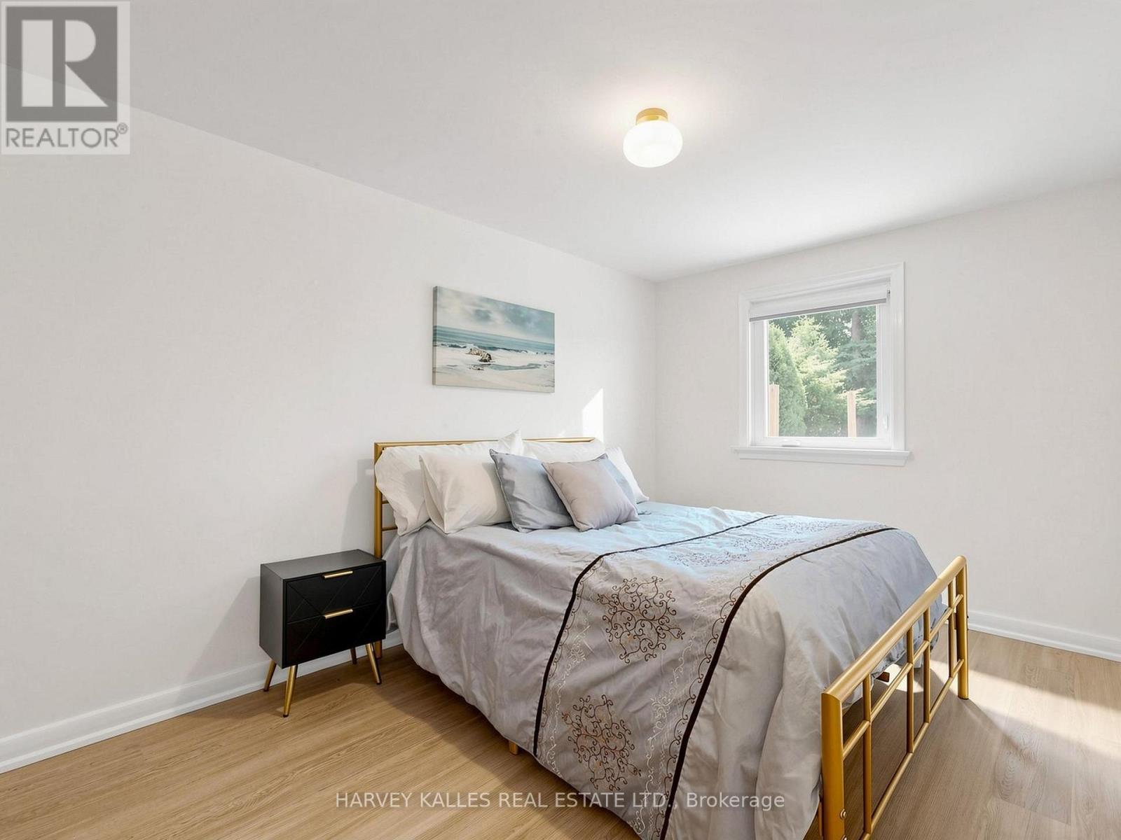 87 Combe Avenue, Toronto, Ontario M3H 4J6 - Photo 13 - C13523354