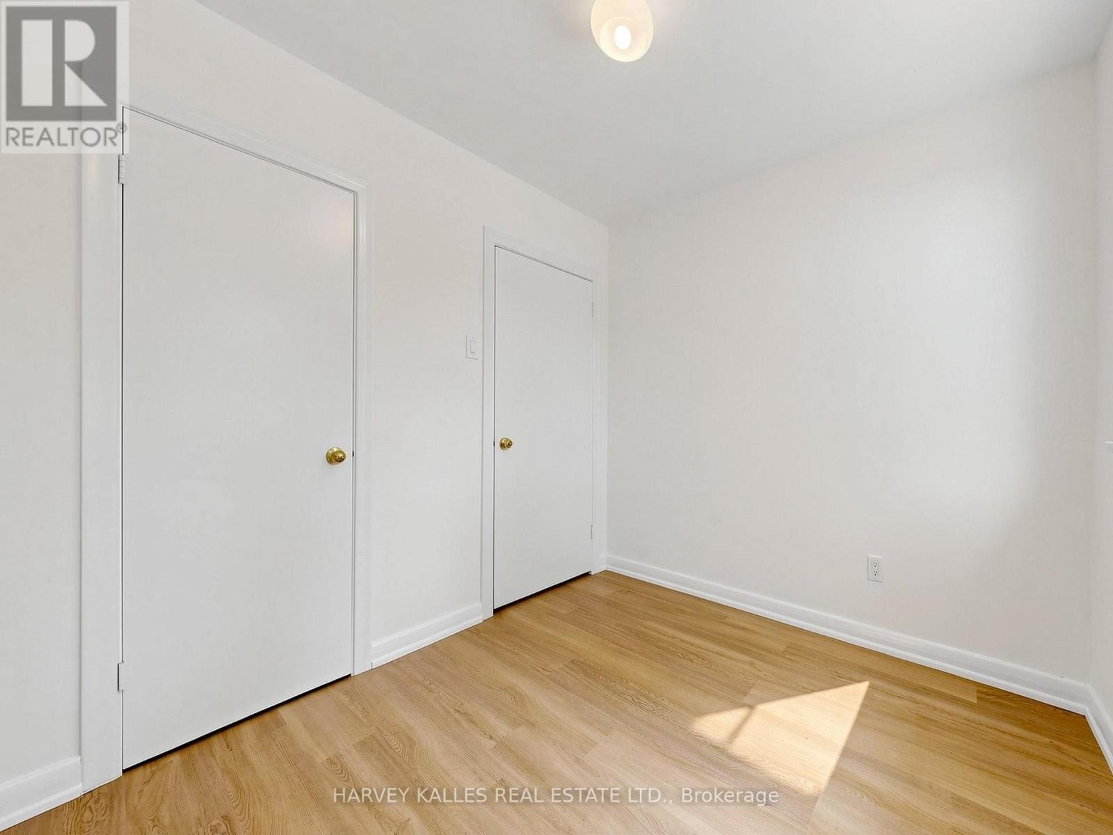 87 Combe Avenue, Toronto, Ontario M3H 4J6 - Photo 17 - C13523354