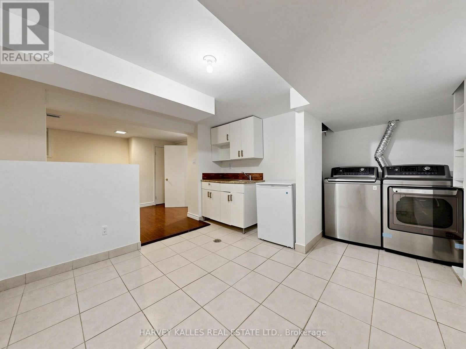87 Combe Avenue, Toronto, Ontario M3H 4J6 - Photo 27 - C13523354
