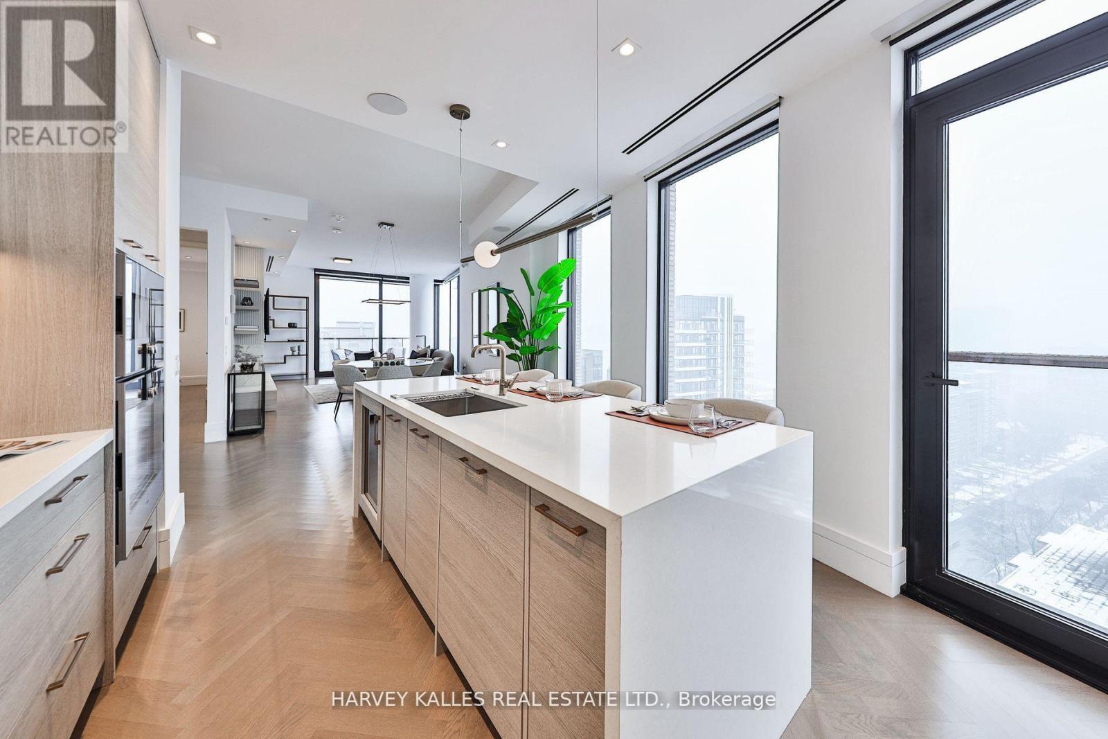 1707 - 215 Lonsdale Road, Toronto, Ontario  M4V 1W7 - Photo 11 - C13526000