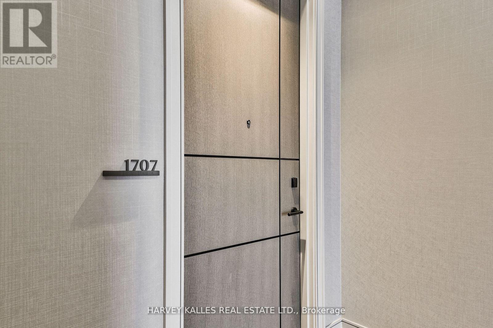 1707 - 215 Lonsdale Road, Toronto, Ontario  M4V 1W7 - Photo 2 - C13526000