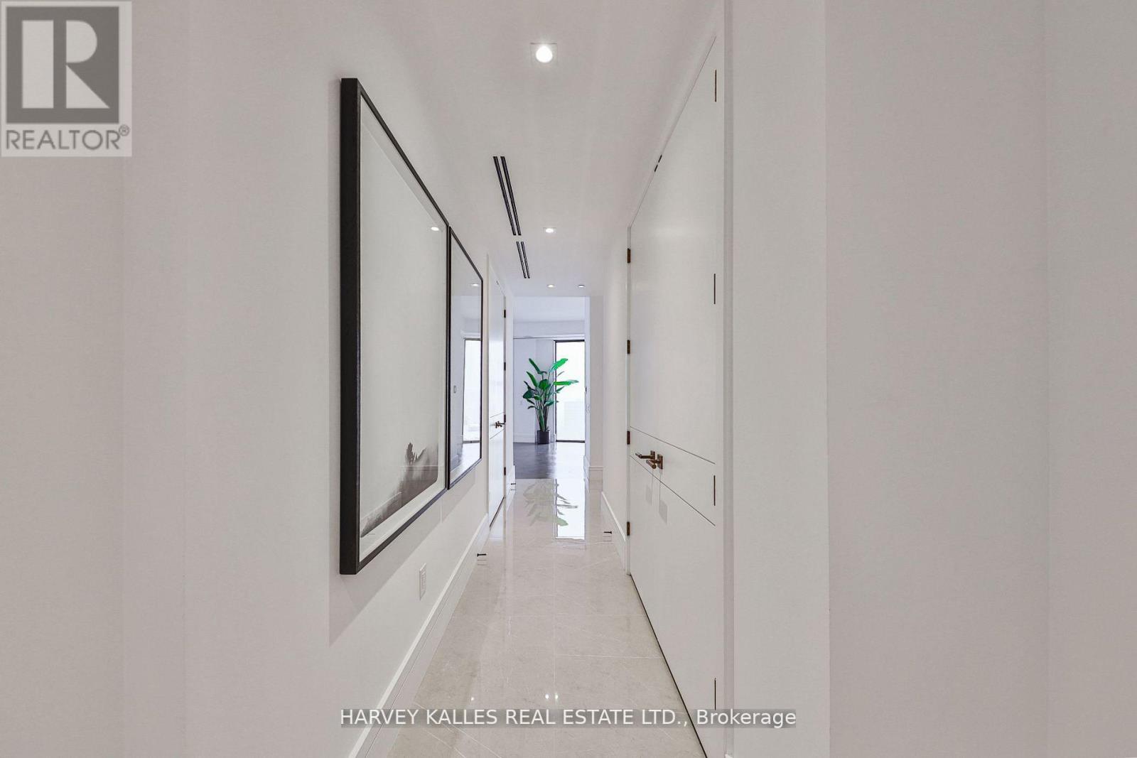 1707 - 215 Lonsdale Road, Toronto, Ontario  M4V 1W7 - Photo 5 - C13526000