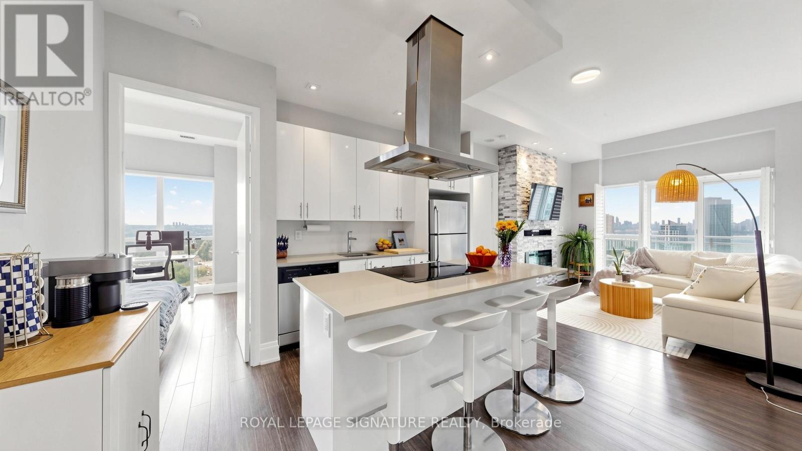 2524 - 165 Legion Road, Toronto, Ontario M8Y 0B3 - Photo 10 - W13527196