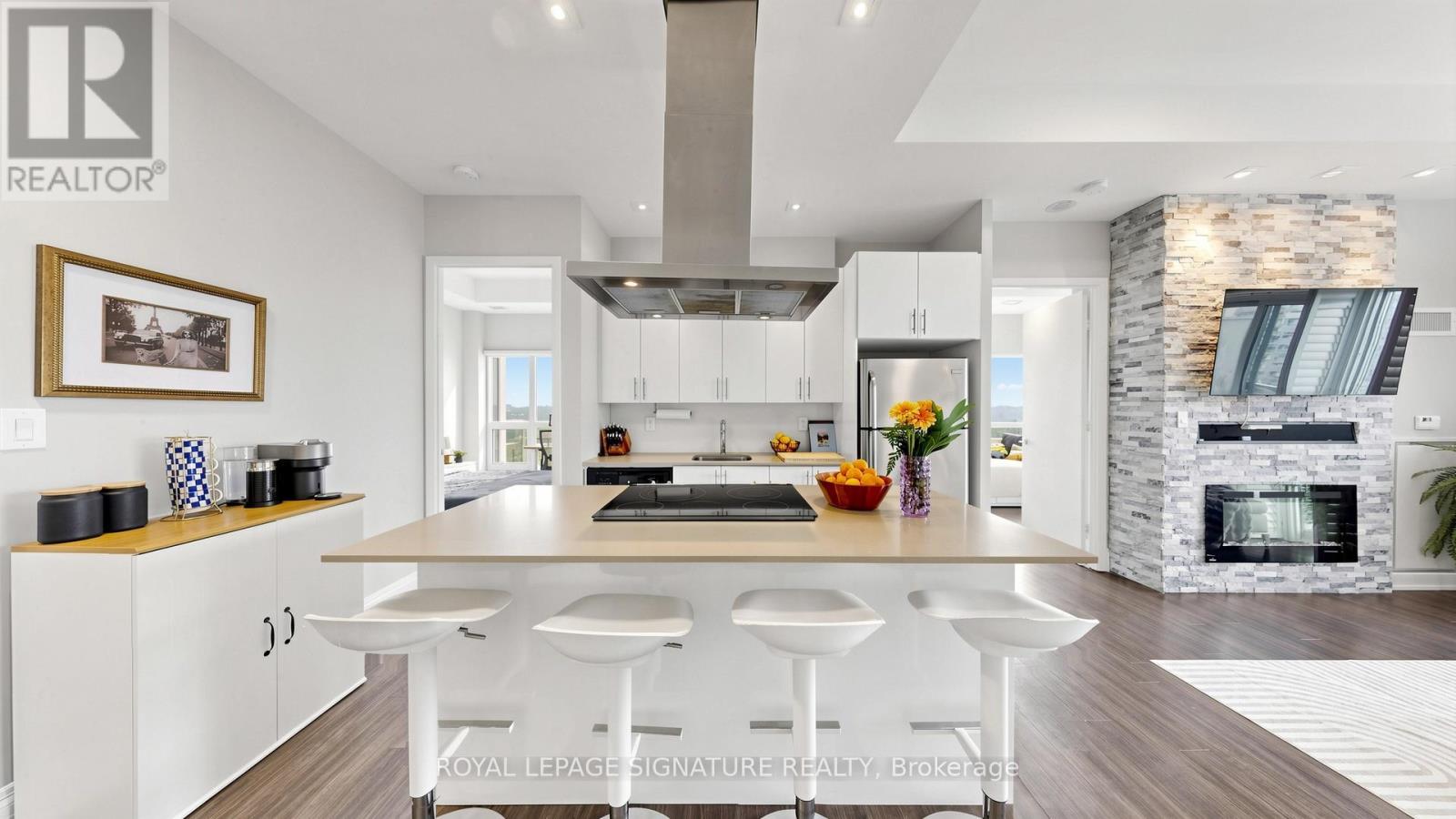 2524 - 165 Legion Road, Toronto, Ontario M8Y 0B3 - Photo 11 - W13527196
