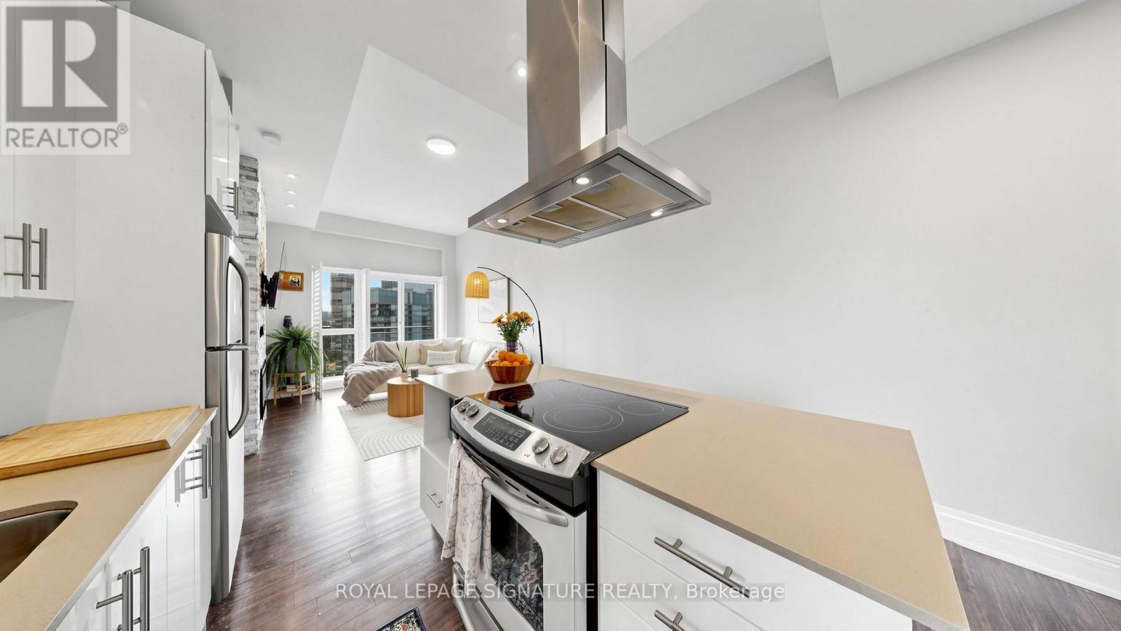 2524 - 165 Legion Road, Toronto, Ontario M8Y 0B3 - Photo 13 - W13527196
