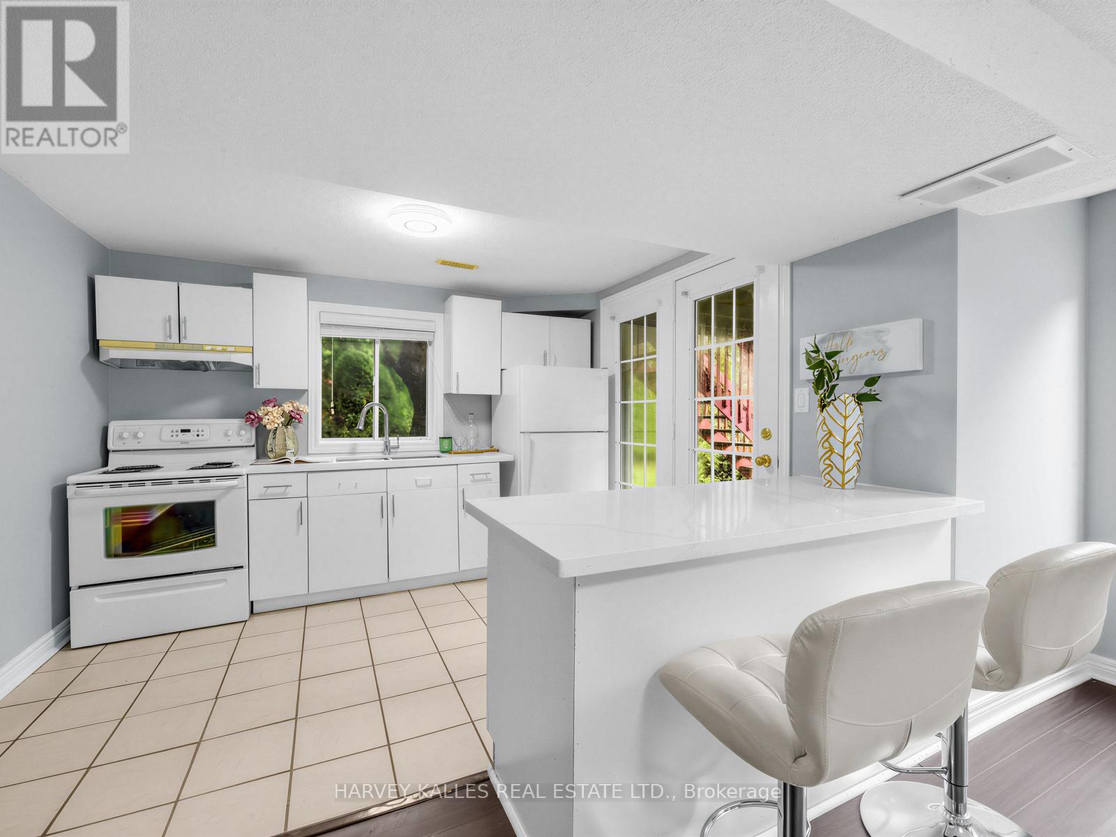 2120 Erin Gate Boulevard, Pickering, Ontario L1X 2V3 - Photo 31 - E13528018