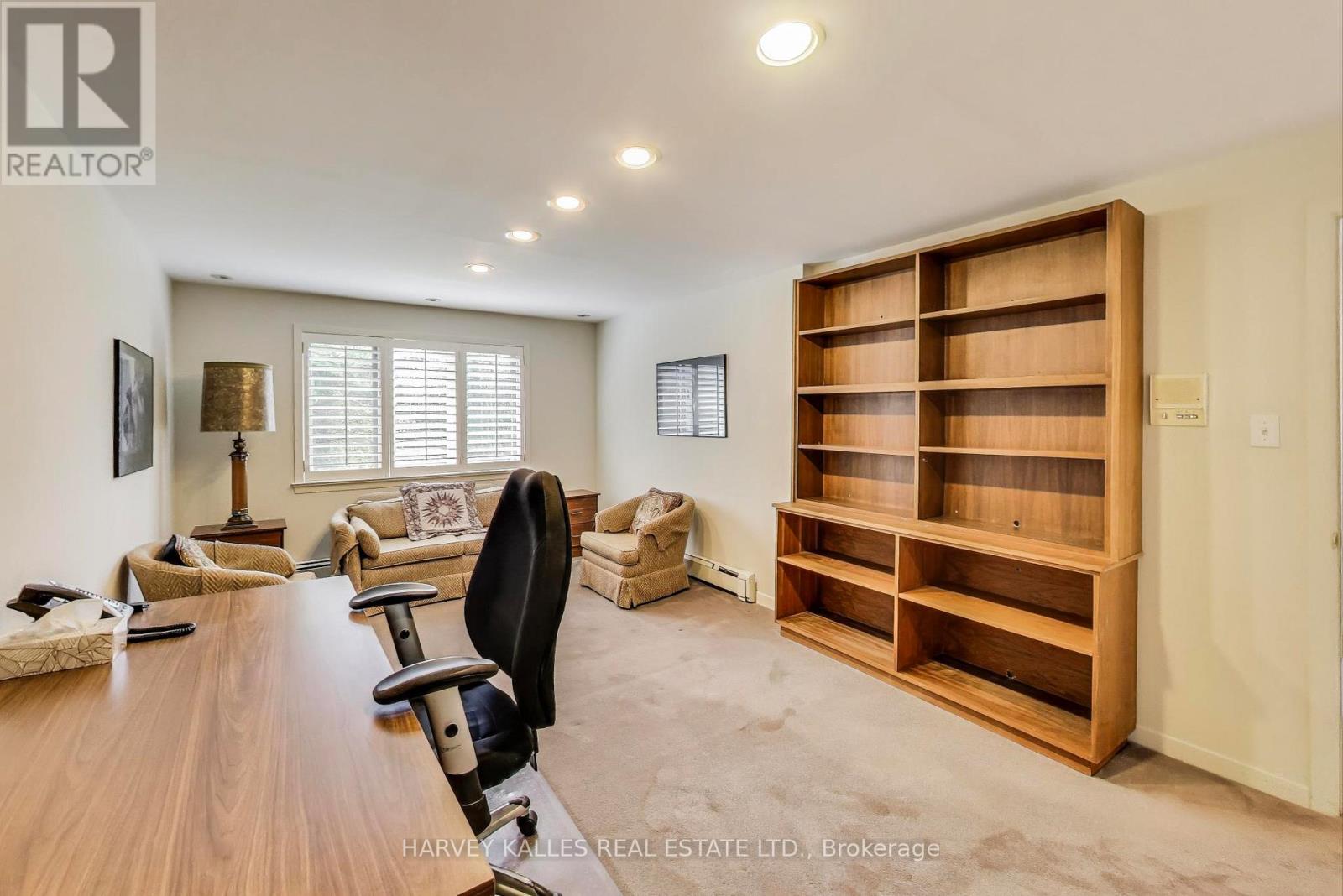 103 Vesta Drive, Toronto, Ontario  M5P 2Z8 - Photo 34 - C13529238