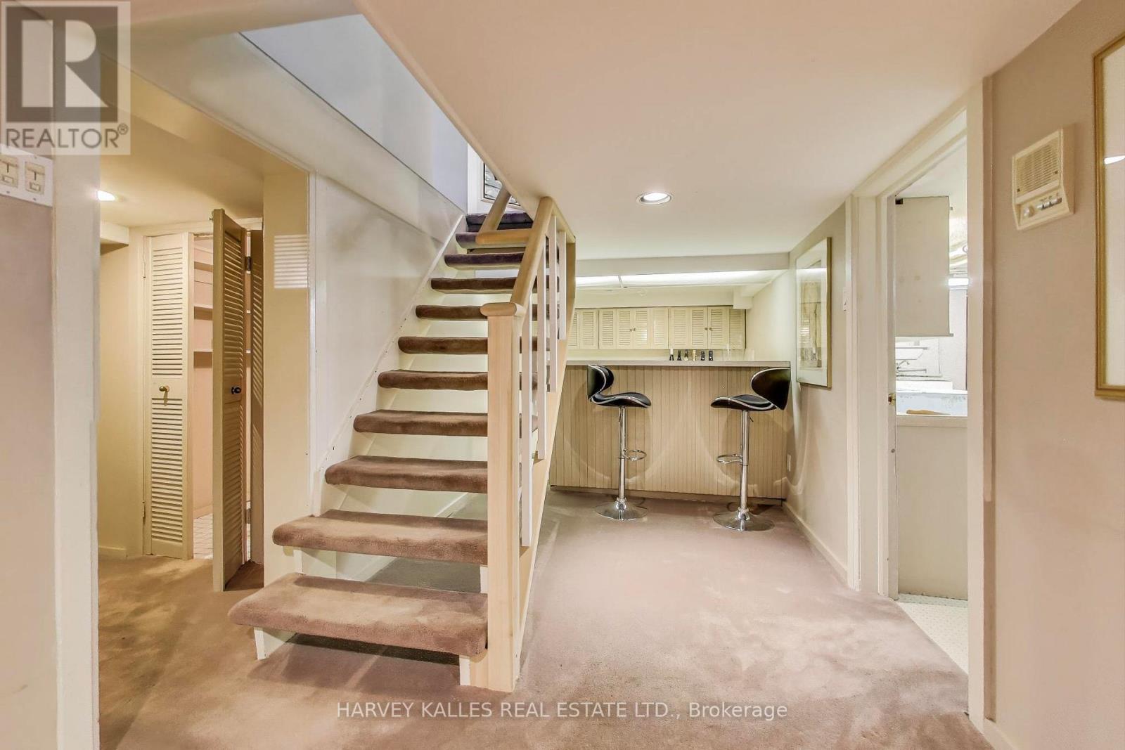 103 Vesta Drive, Toronto, Ontario  M5P 2Z8 - Photo 36 - C13529238