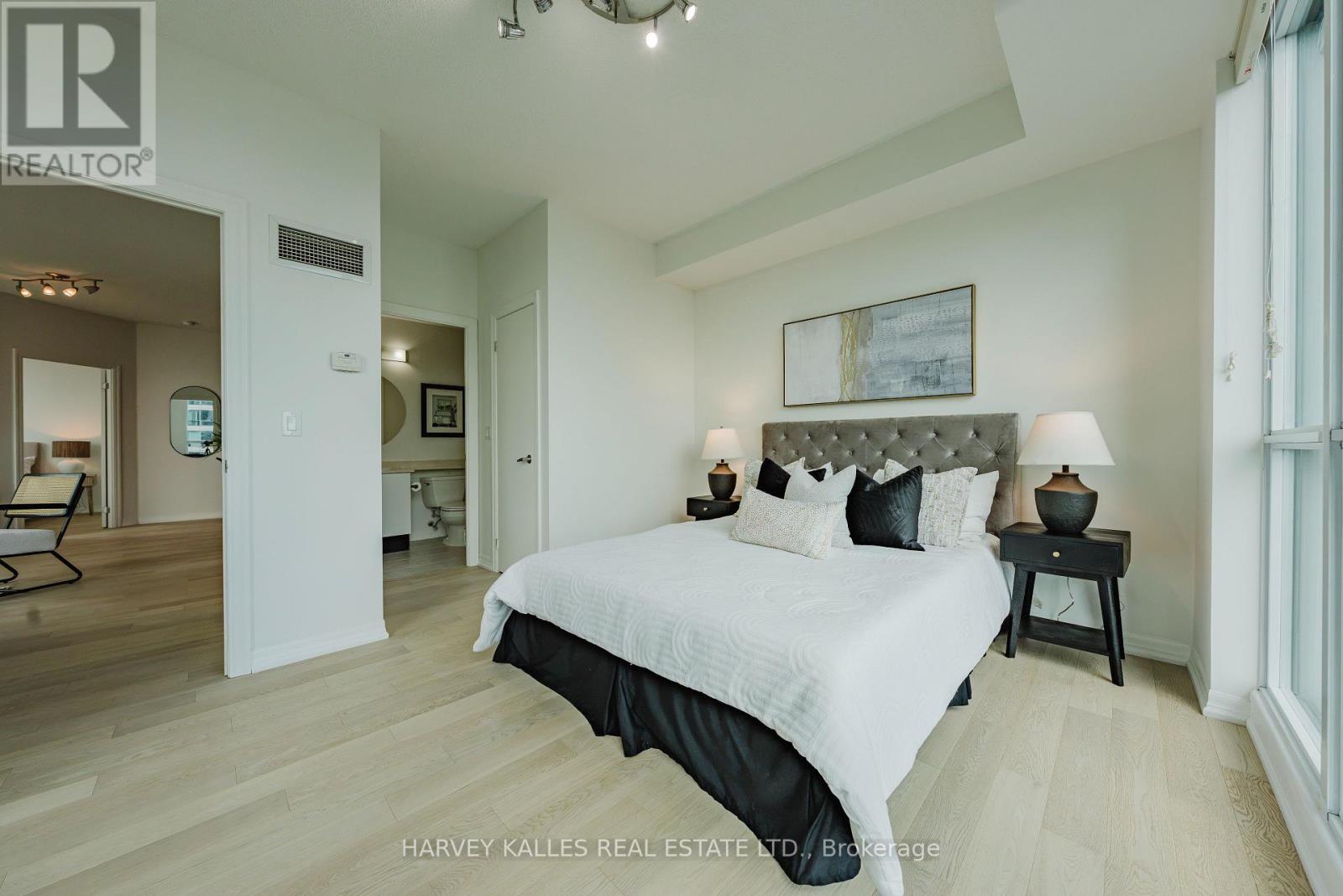 3211 - 16 Yonge Street, Toronto, Ontario  M5E 2A1 - Photo 16 - C13530706