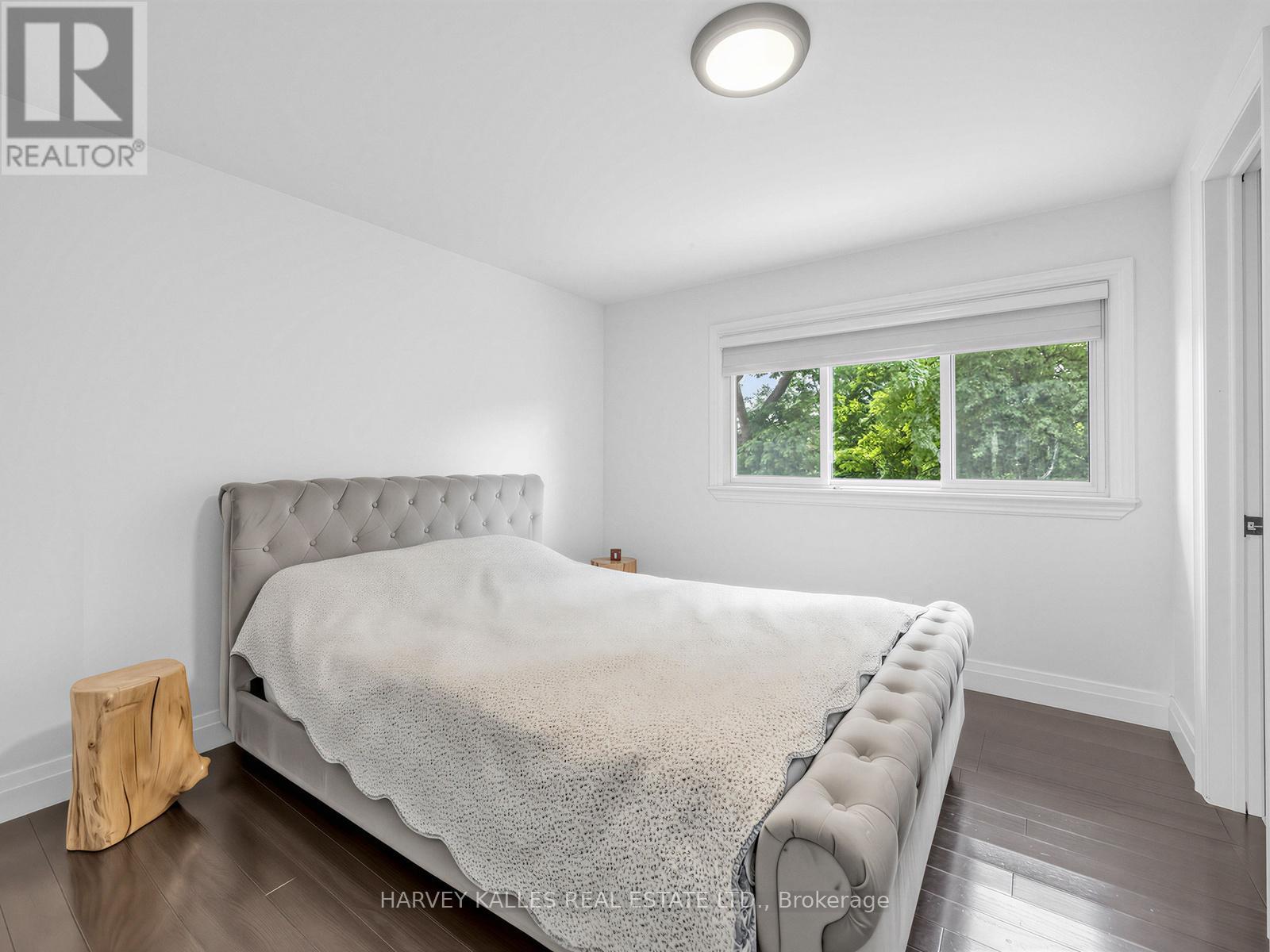 1228 Pallatine Drive, Oakville, Ontario  L6H 1Z2 - Photo 22 - W13532376