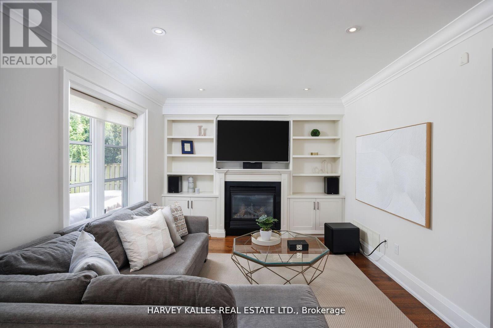 38 Westmount Park Road, Toronto, Ontario  M9P 1R6 - Photo 16 - W13533254