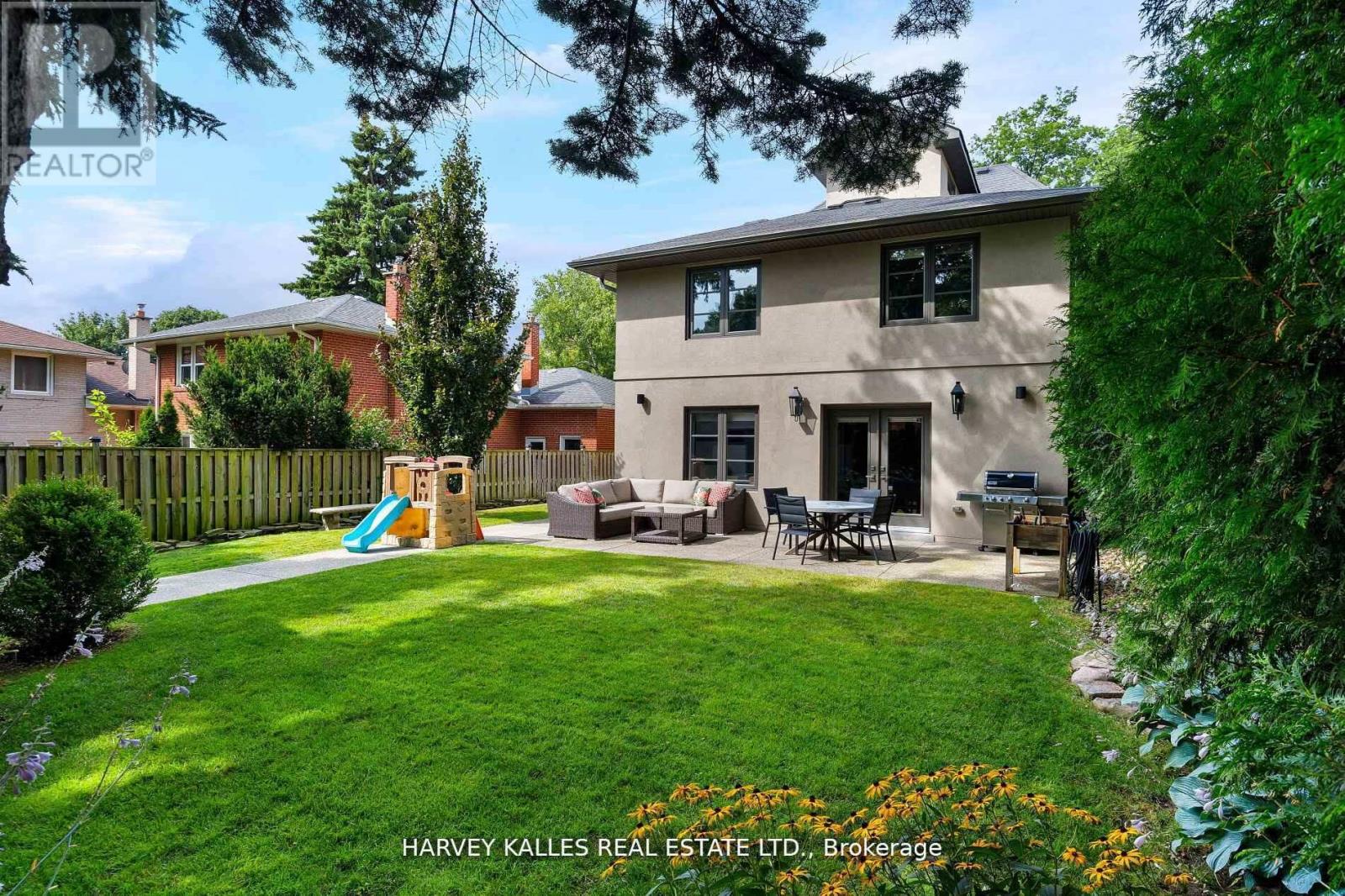 38 Westmount Park Road, Toronto, Ontario  M9P 1R6 - Photo 23 - W13533254