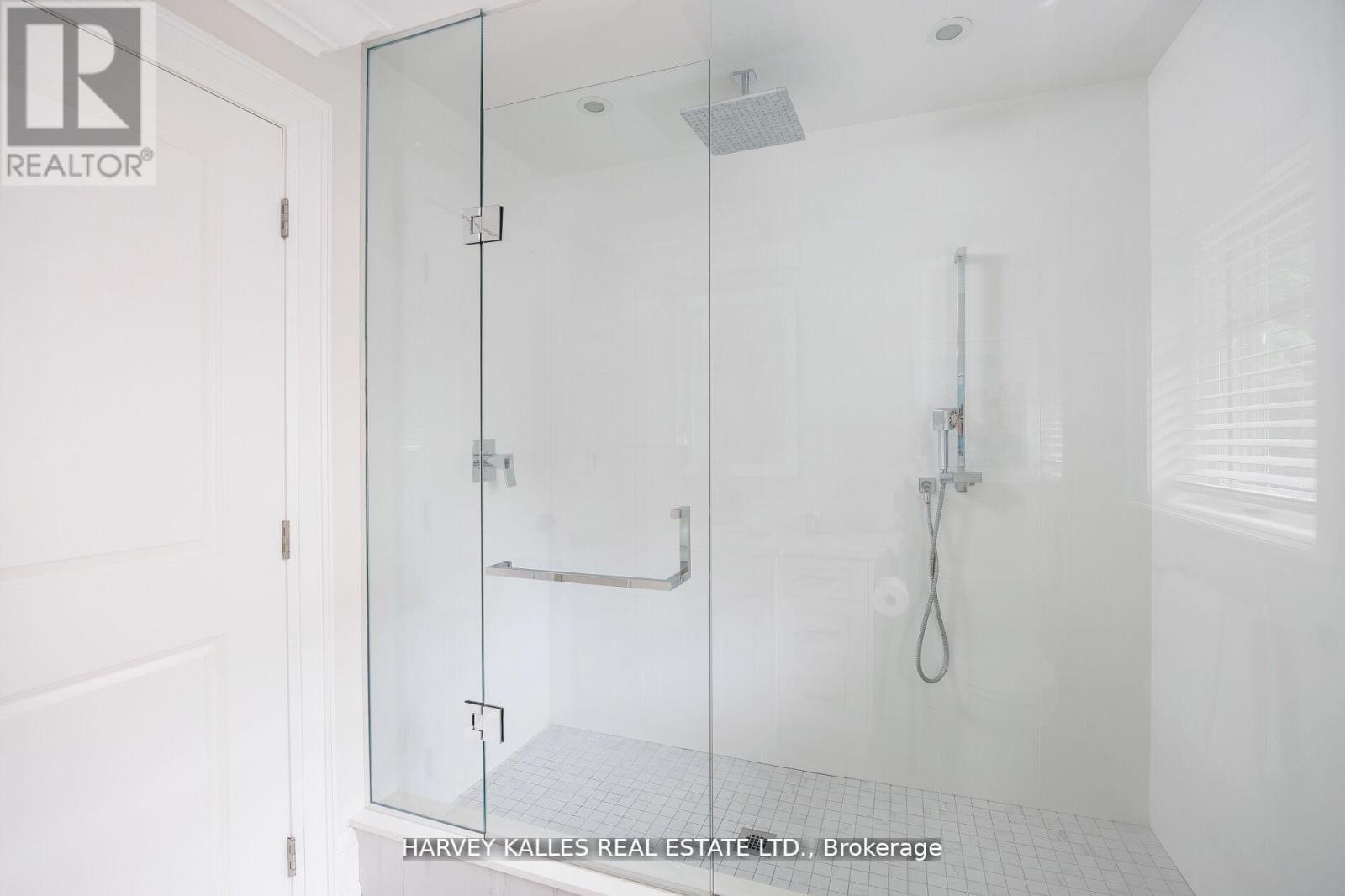 38 Westmount Park Road, Toronto, Ontario  M9P 1R6 - Photo 44 - W13533254