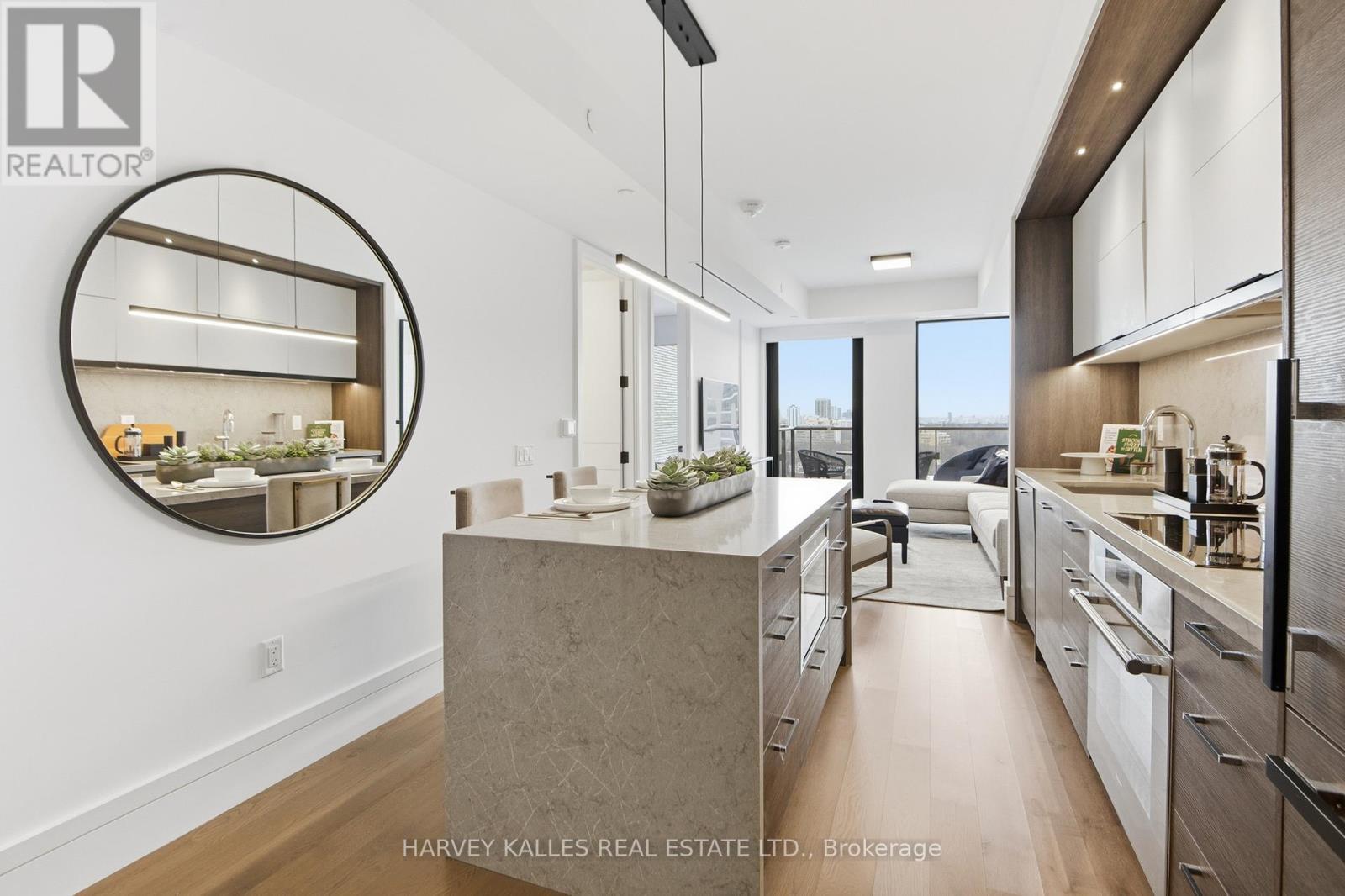 1205 - 215 LONSDALE ROAD, Toronto, Ontario