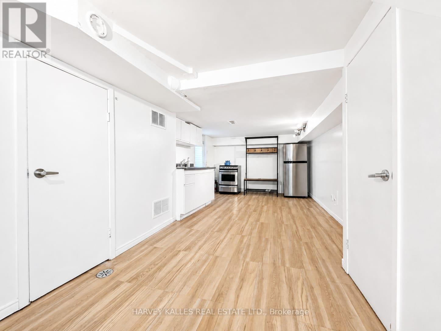 Bsmnt - 327 Howland Avenue, Toronto, Ontario M5R 3C1 - Photo 2 - C13533804