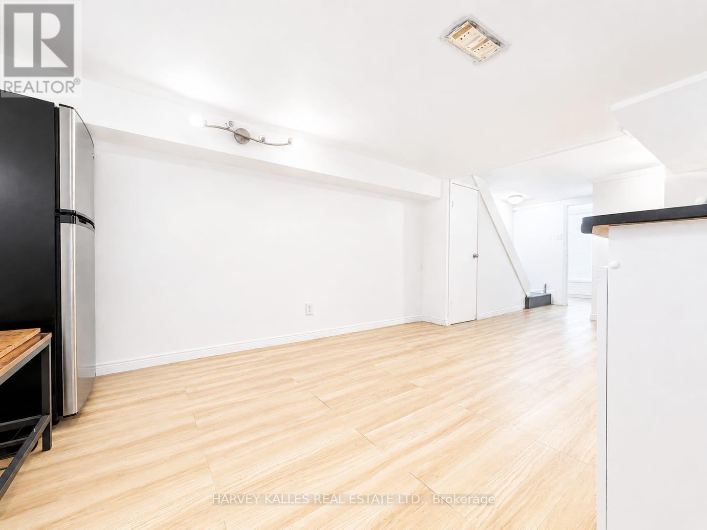 Bsmnt - 327 Howland Avenue, Toronto, Ontario M5R 3C1 - Photo 7 - C13533804
