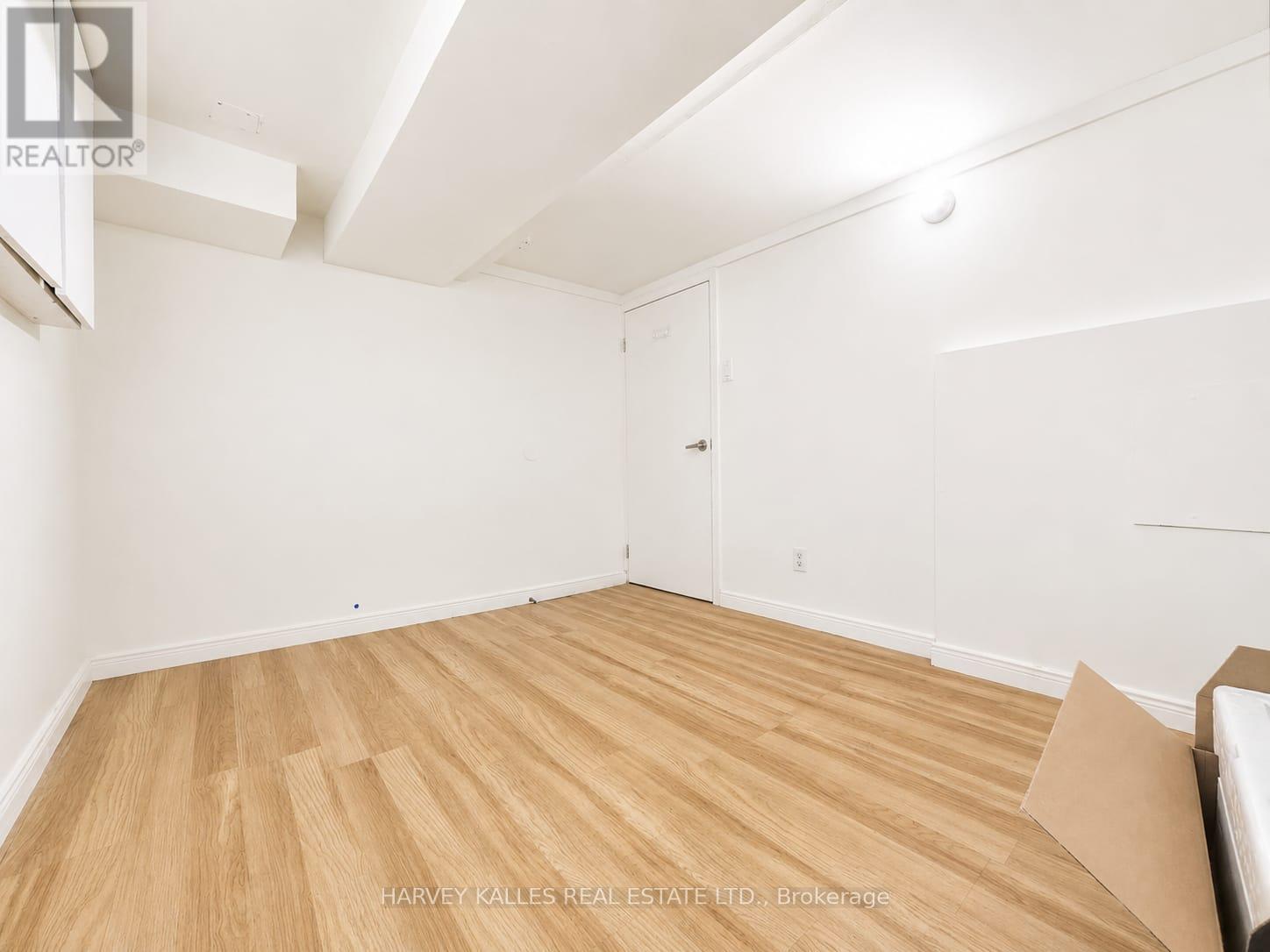 Bsmnt - 327 Howland Avenue, Toronto, Ontario M5R 3C1 - Photo 8 - C13533804