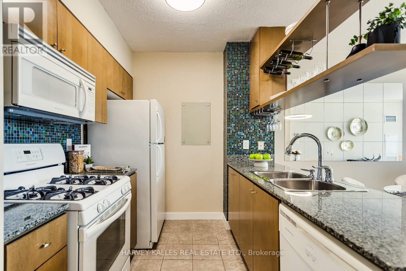 3808 - 35 Mariner Terrace, Toronto, Ontario M5V 3V9 - Photo 10 - C13534508