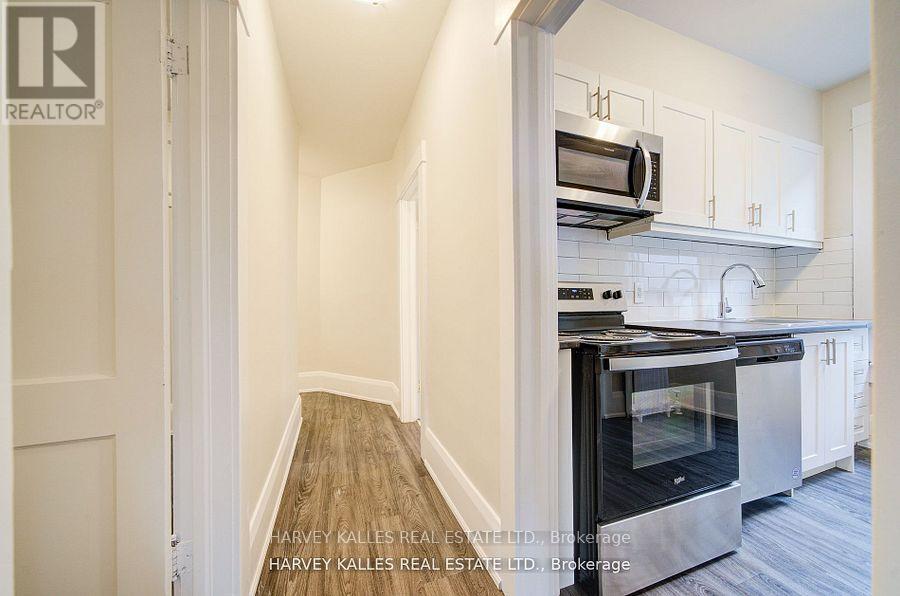 4 - 1074 St Clair Avenue W, Toronto, Ontario M6E 3H3 - Photo 5 - C13535326