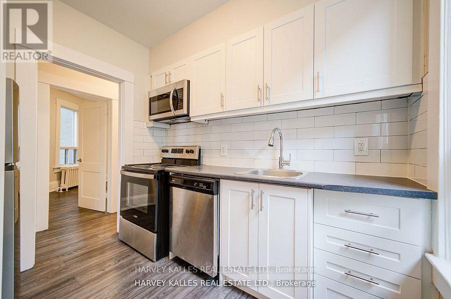 4 - 1074 St Clair Avenue W, Toronto, Ontario M6E 3H3 - Photo 7 - C13535326