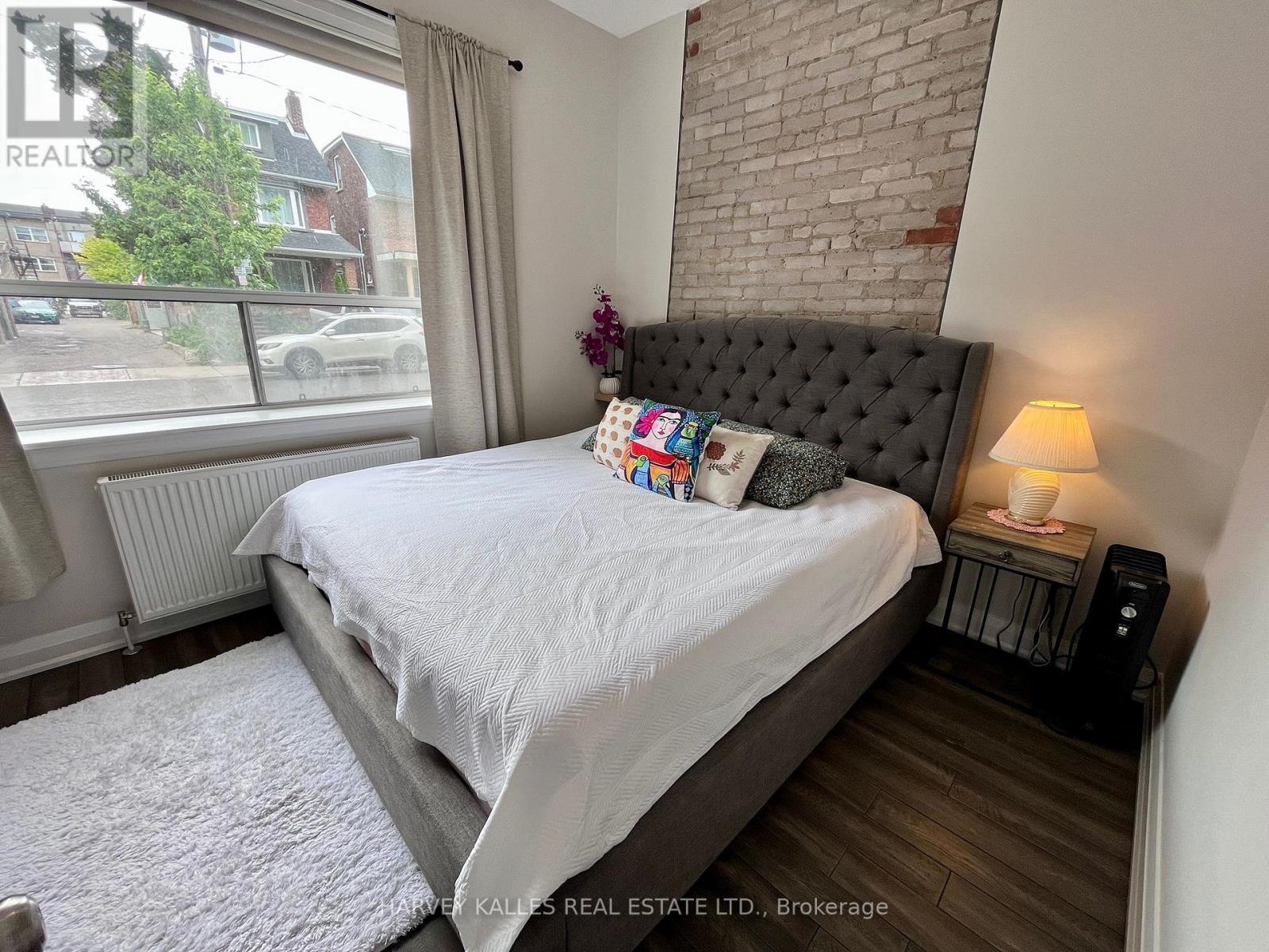 1 - 167 Lauder Avenue, Toronto, Ontario  M6E 3H3 - Photo 11 - C13535468