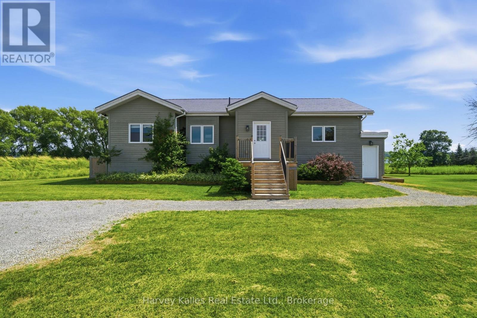 388 South Big Island Road, Prince Edward County, Ontario K0K 1W0 - Photo 4 - X13535806