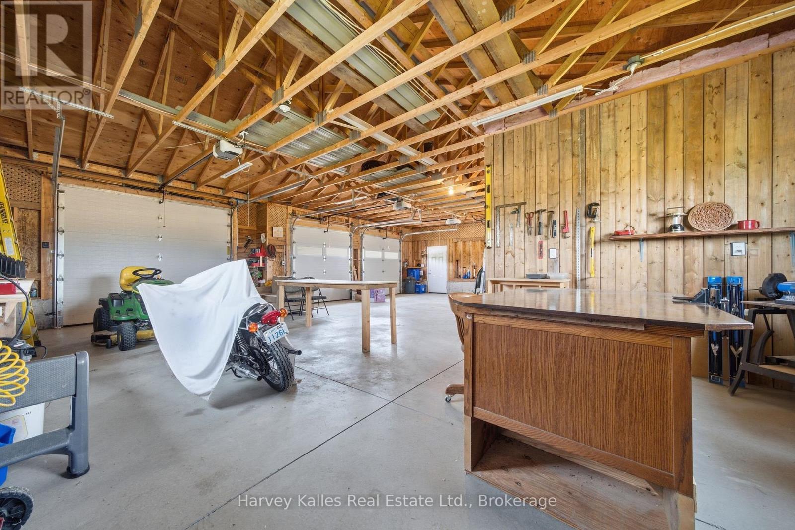 388 South Big Island Road, Prince Edward County, Ontario K0K 1W0 - Photo 40 - X13535806