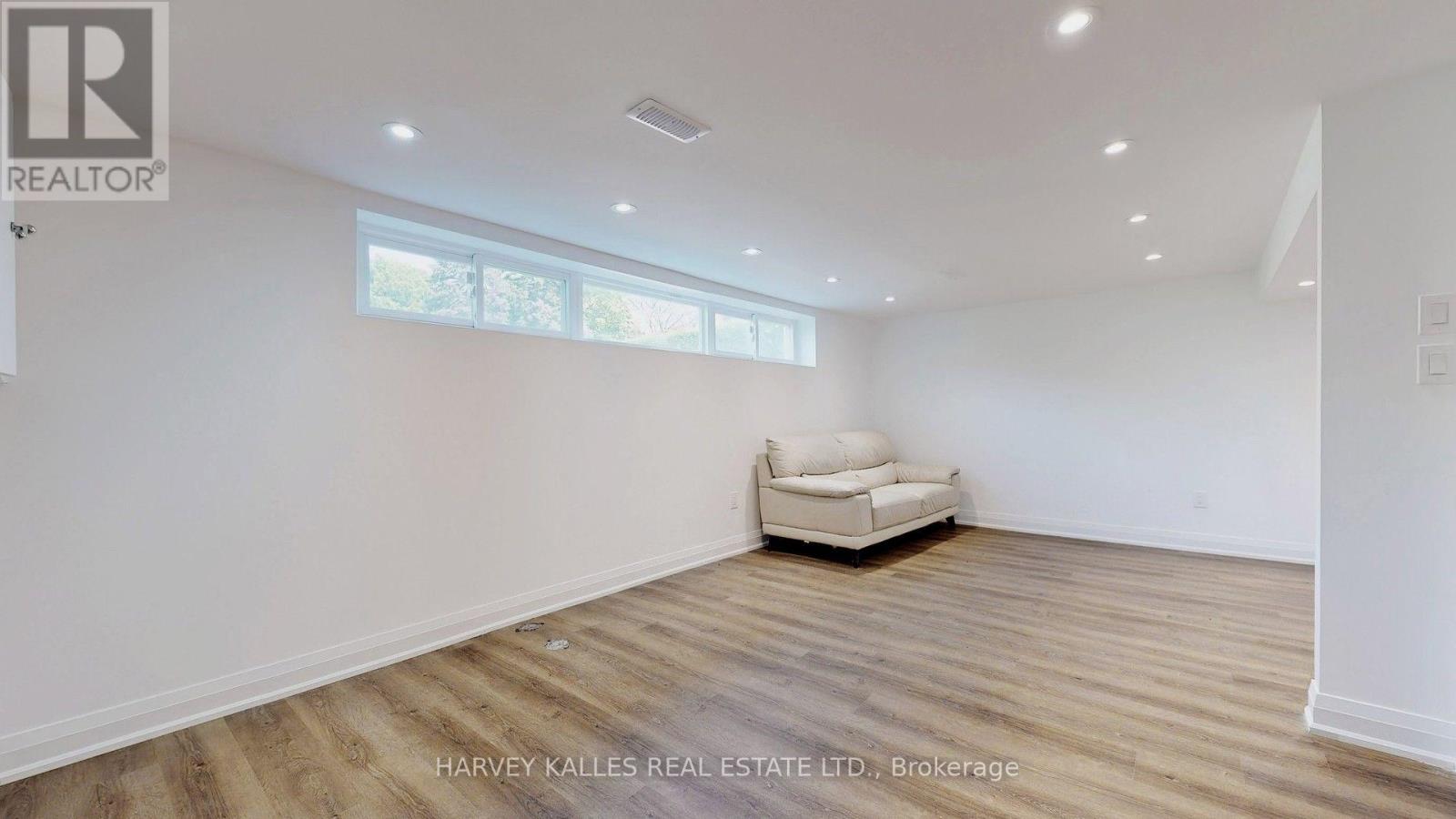 Bsmt - 7 Pannahill Road, Toronto, Ontario  M3H 4N2 - Photo 6 - C13536746