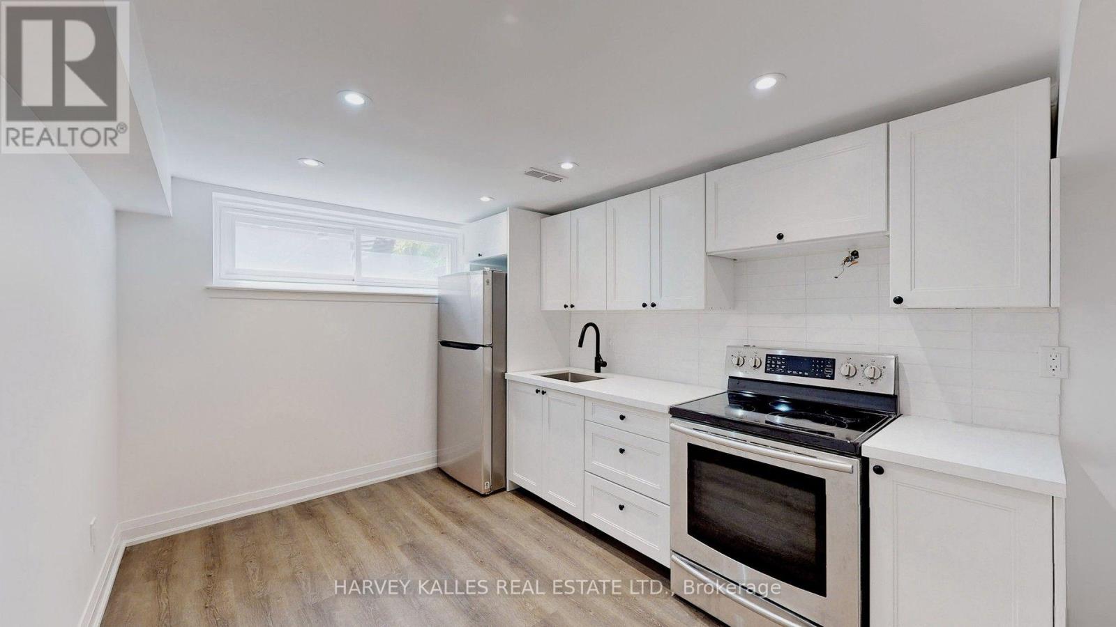 Bsmt - 7 Pannahill Road, Toronto, Ontario  M3H 4N2 - Photo 8 - C13536746