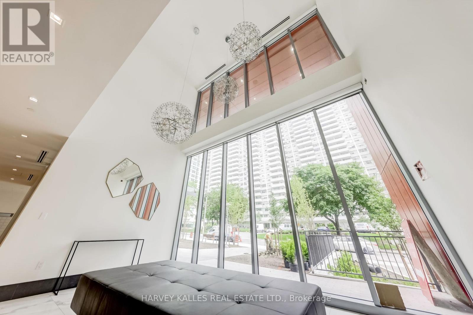 Lph18 - 50 Dunfield Avenue, Toronto, Ontario M4S 0E4 - Photo 2 - C13537432