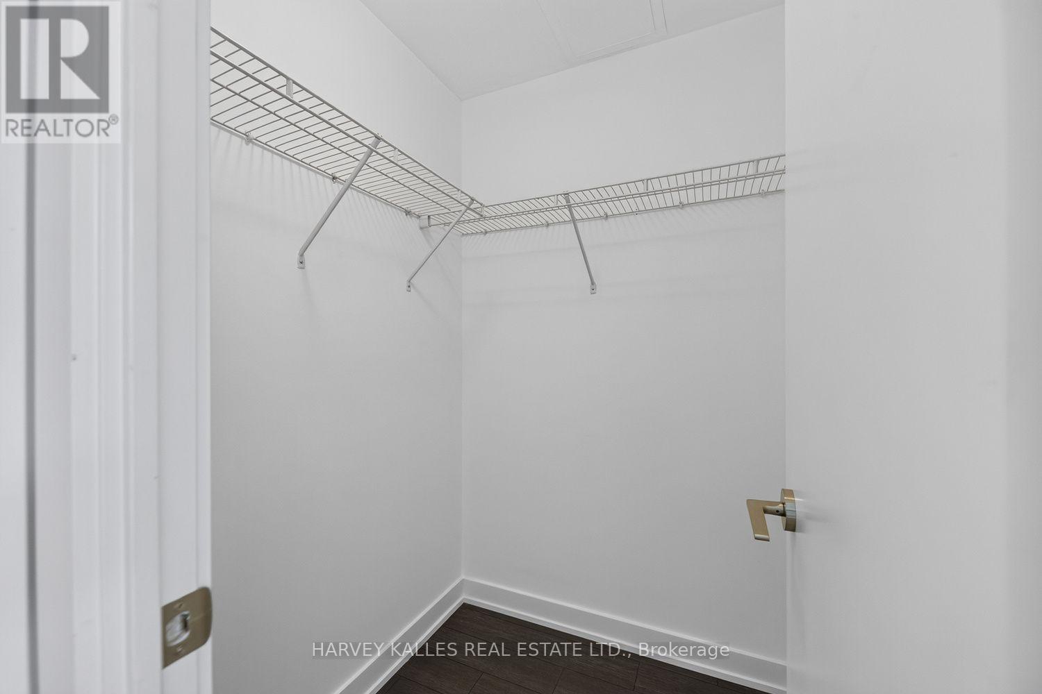 214 - 1603 Eglinton Avenue W, Toronto, Ontario M6E 0A1 - Photo 12 - C13538196