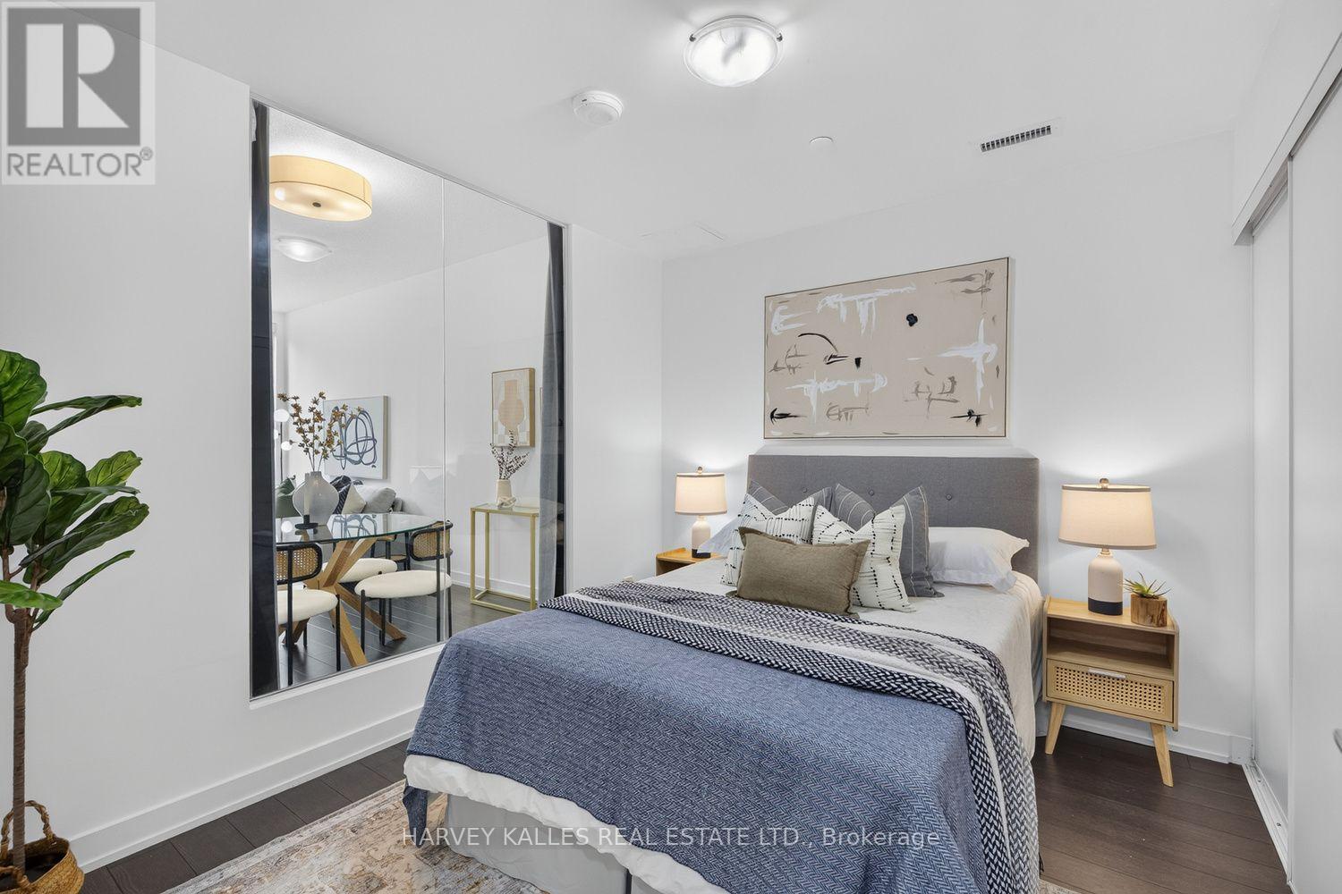 214 - 1603 Eglinton Avenue W, Toronto, Ontario M6E 0A1 - Photo 15 - C13538196