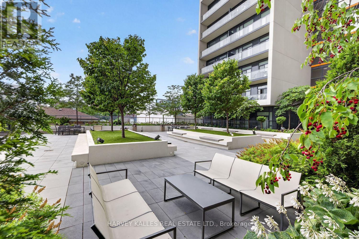 214 - 1603 Eglinton Avenue W, Toronto, Ontario M6E 0A1 - Photo 23 - C13538196
