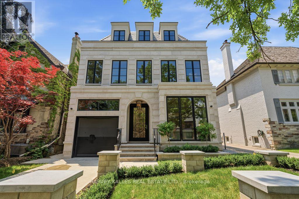 204 FOREST HILL ROAD, Toronto, Ontario