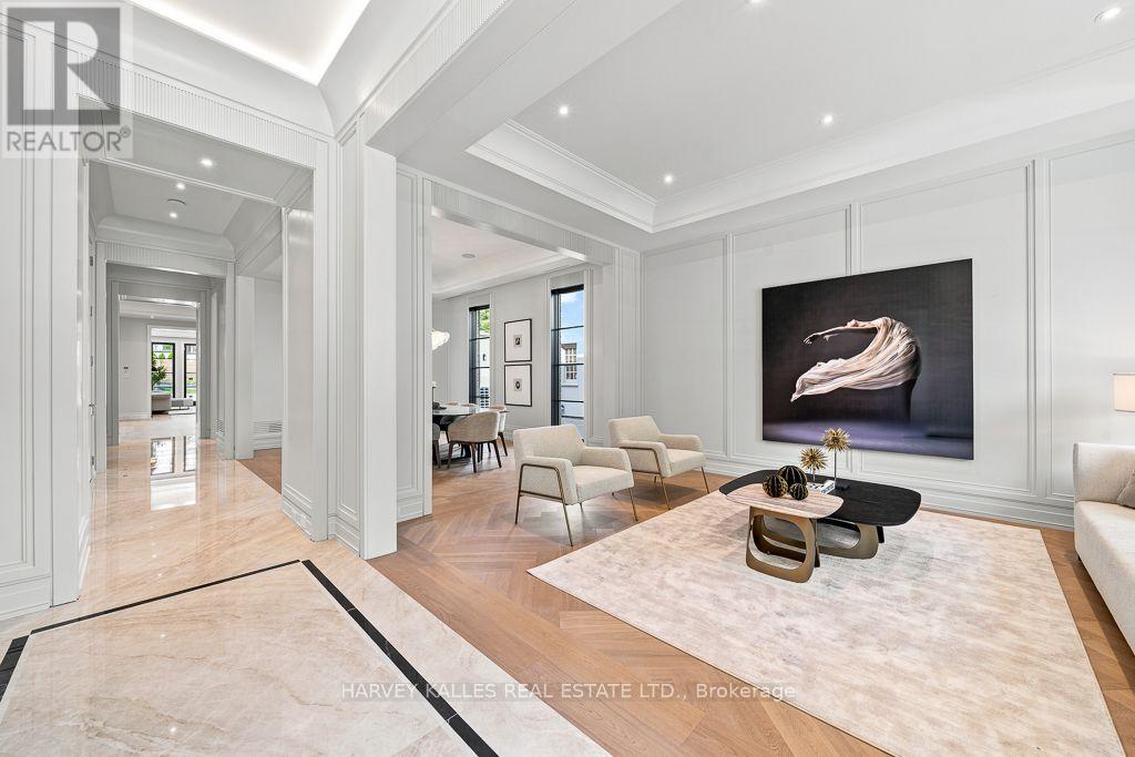 204 Forest Hill Road, Toronto, Ontario M5P 2N4 - Photo 4 - C13538198