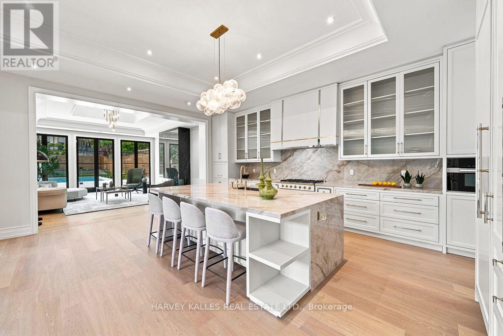 204 Forest Hill Road, Toronto, Ontario M5P 2N4 - Photo 9 - C13538198