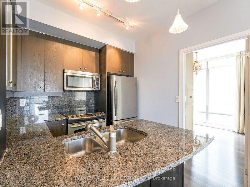 1305 - 18 Yorkville Avenue, Toronto, Ontario M4W 3Y8 - Photo 11 - C13538582