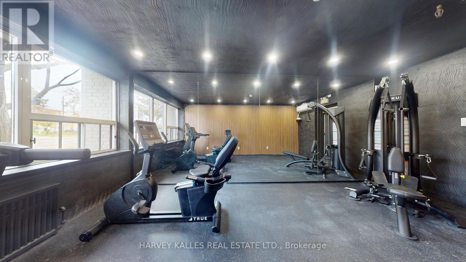12 - 1 Marquette Avenue, Toronto, Ontario  M6A 1X8 - Photo 15 - C13539292